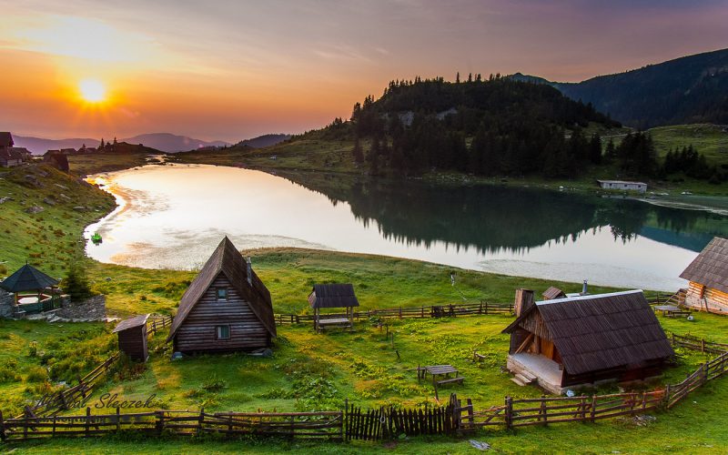 الأستثمار الدولي البوسنة